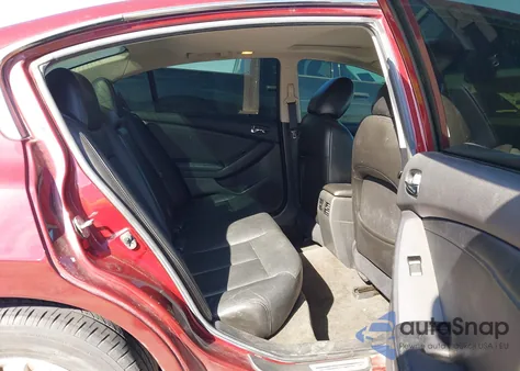 2011 Nissan Altima 2.5 S z USA, uszkodzony, nr VIN 1N4AL2AP0BN400381